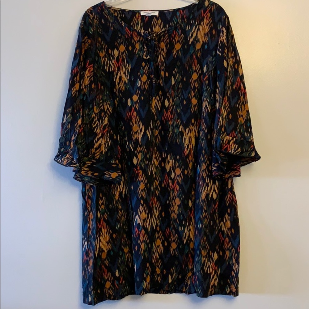 BeachLunchLounge‎ - L, navy/rust tunic